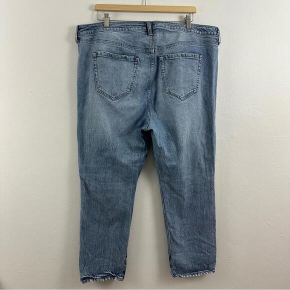 Torrid Feel The Fit High Rise Straight Leg Mom Jeans Women's Size 18R - Picture 2 of 5